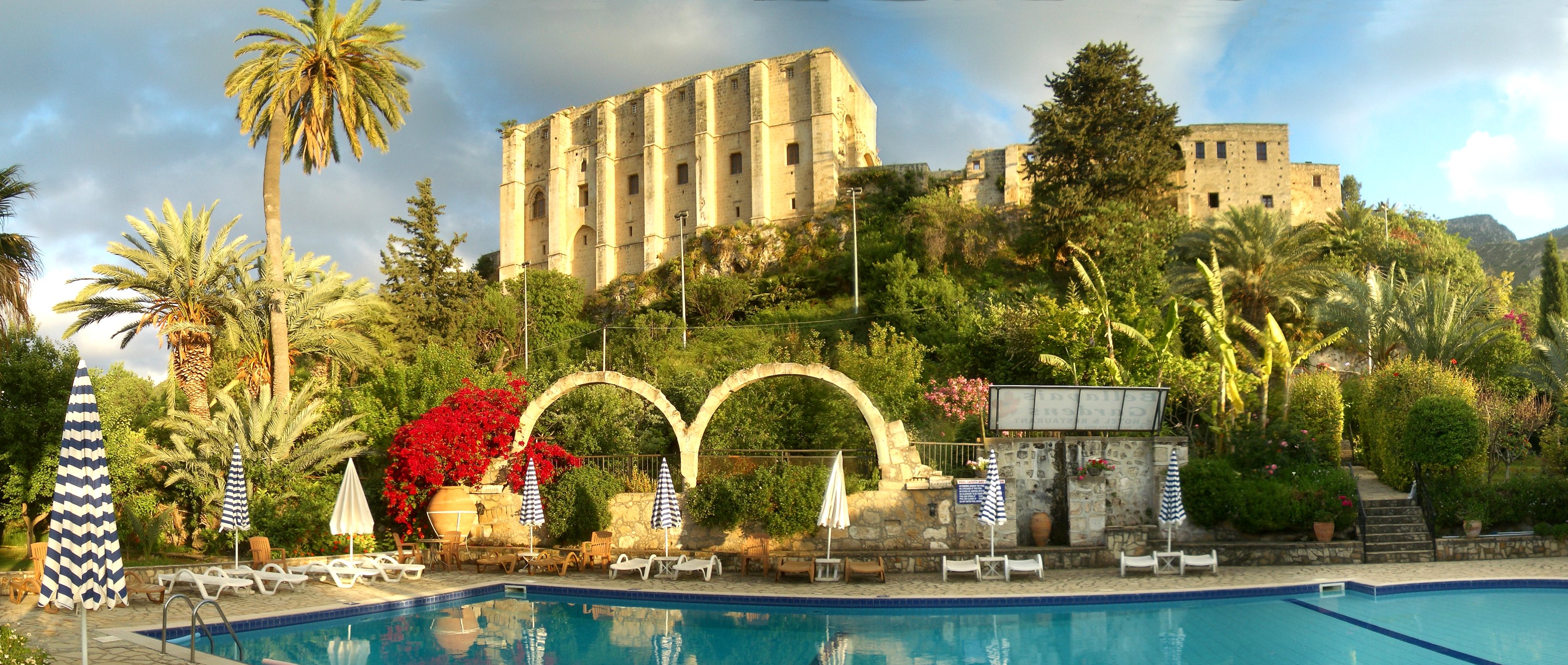 Nordzypern Hotel Bellapais Gardens - Lupe Reisen